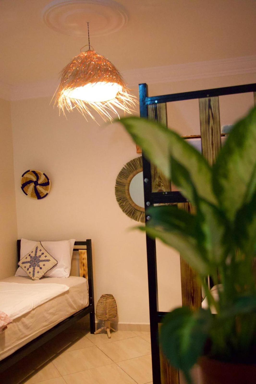 Chill Surfer Hostel Tamraght Esterno foto