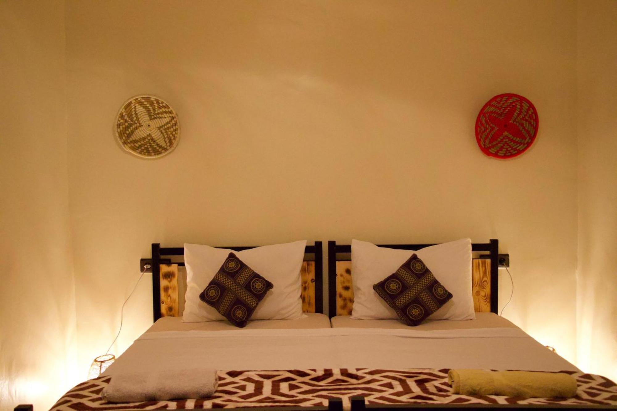 Chill Surfer Hostel Tamraght Esterno foto