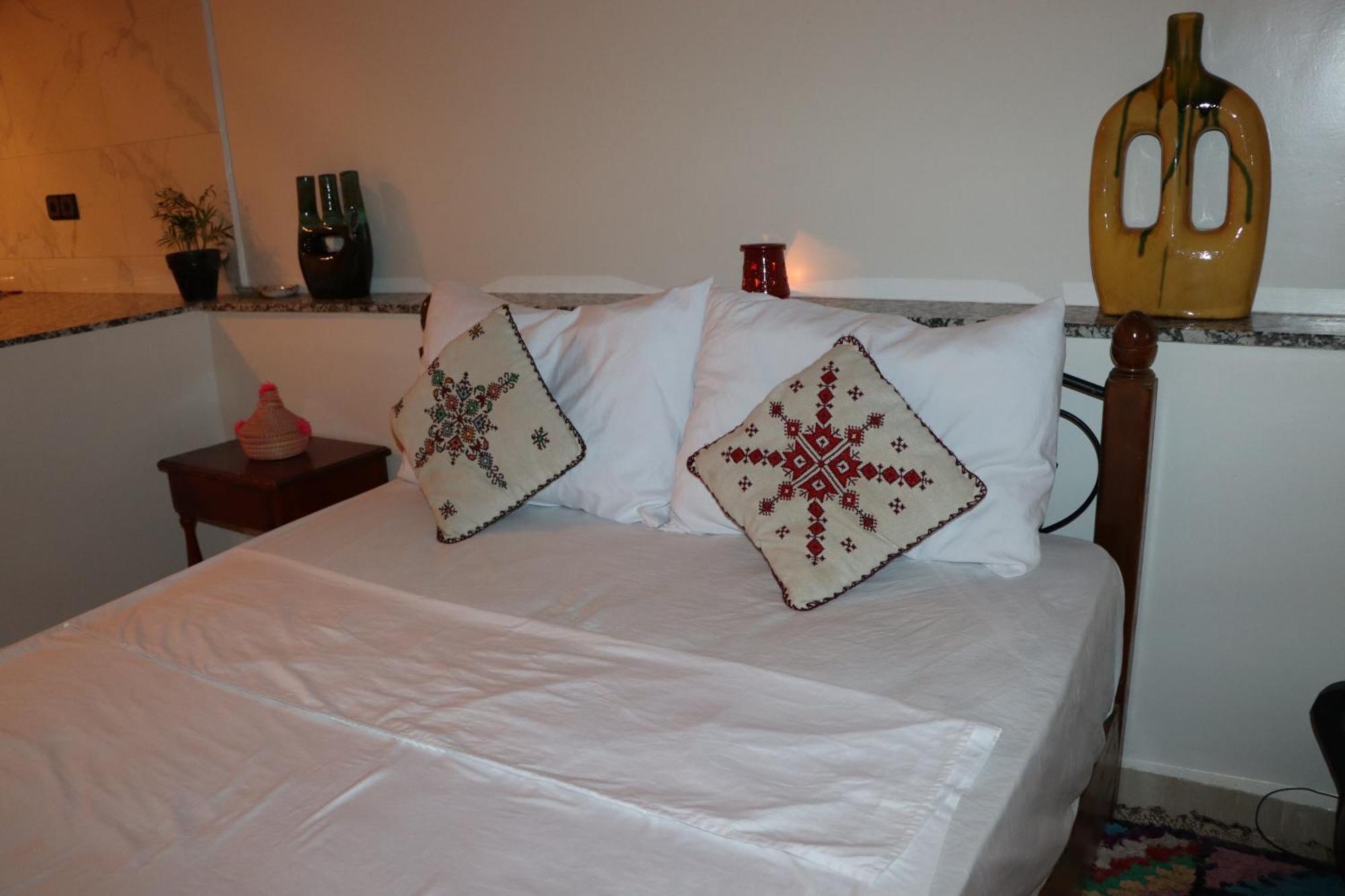 Chill Surfer Hostel Tamraght Esterno foto